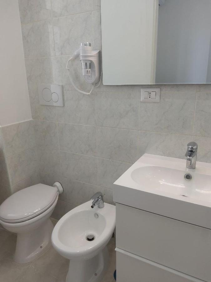 Mare Luna Apartment Bari Extérieur photo